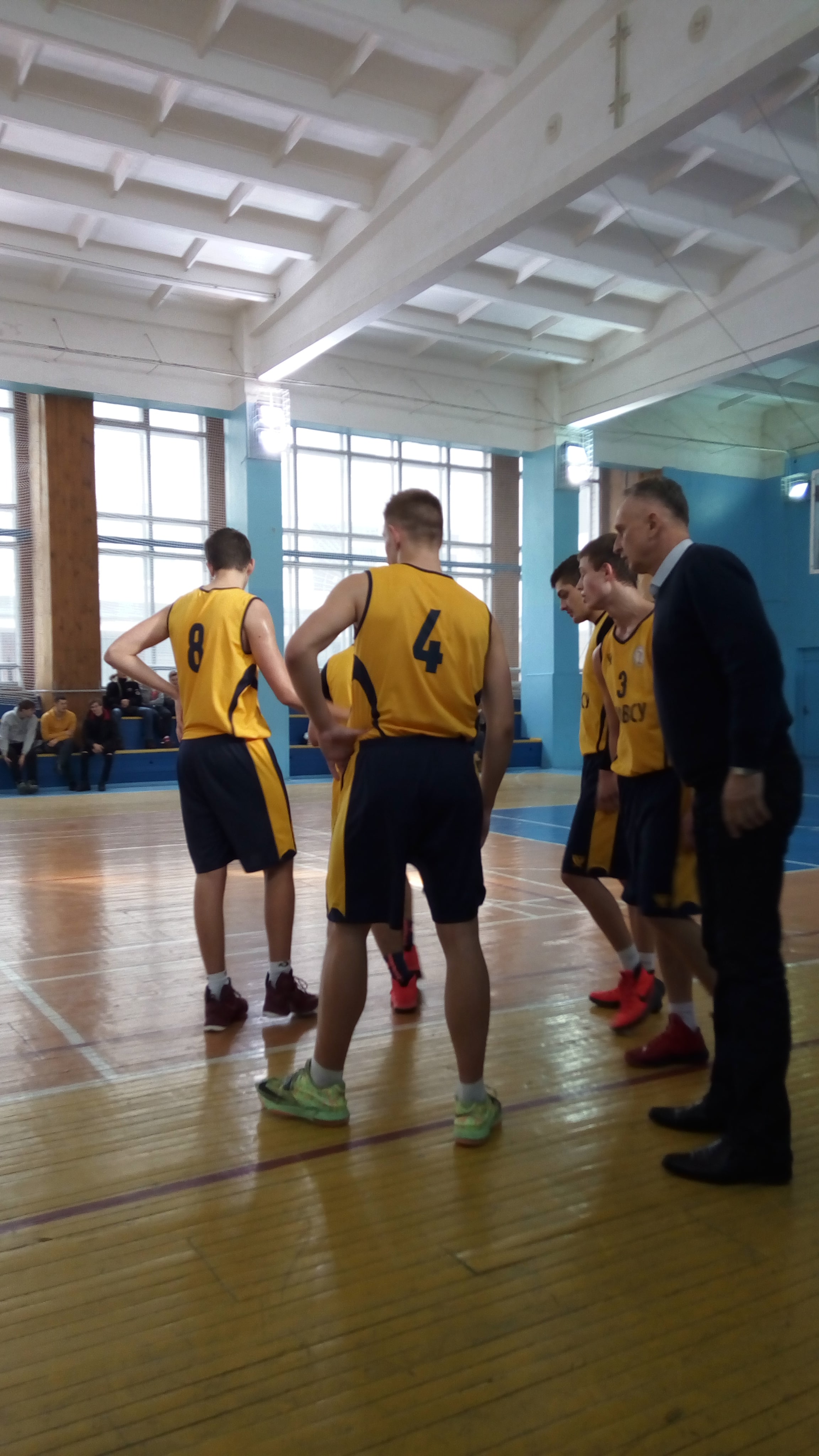 Вітаємо чоловічу збірну НУФВСУ з баскетболу!